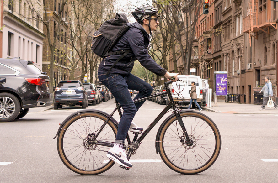 Como ajustar os desviadores dianteiro e traseiro das bicicletas de montanha